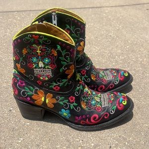 Old Gringo Klak Skull Embroidered Black Zipper Boots